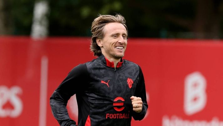 Milan guidato da Modric, i movimenti del Napoli: ecco la sfida a centrocampo. Lo Scudetto ...