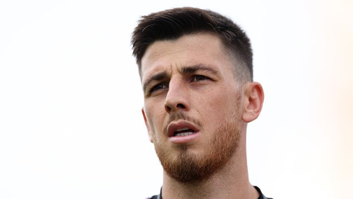 CARTAGENA, SPAIN - JUNE 01: Joaquin Panichelli of CD Mirandes warms up prior to LaLiga Hypermotion match between FC Cartagena and CD Mirandes at Municipal Cartagonova on June 01, 2025 in Cartagena, Spain. (Photo by Florencia Tan Jun/Getty Images) Panichelli, che sfortuna: rottura del legamento crociato durante l’allenamento. Sfuma il sogno Mondiale - immagine 1