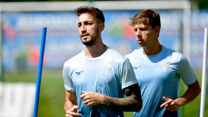 AURONZO DI CADORE, ITALY - JULY 21: Gaetano Castrovilli of SS Lazio attends the SS Lazio training session on July 21, 2024 in Auronzo di Cadore, Italy. (Photo by Marco Rosi - SS Lazio/Getty Images) UFFICIALE – Castrovilli è un gicoatore del Monza: arriva il comunicato della Lazio - immagine 1