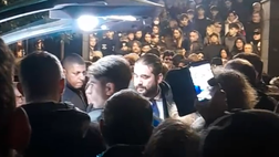 Funerali Daniele, Edo De Laurentiis consola i familiari del piccolo tifoso