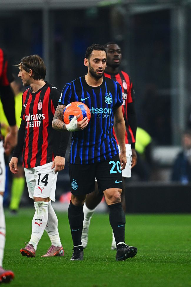 (Photo by Mattia Ozbot - Inter/Inter via Getty Images) Il tema della narrazione a due facce su Inter e Milan- immagine 5