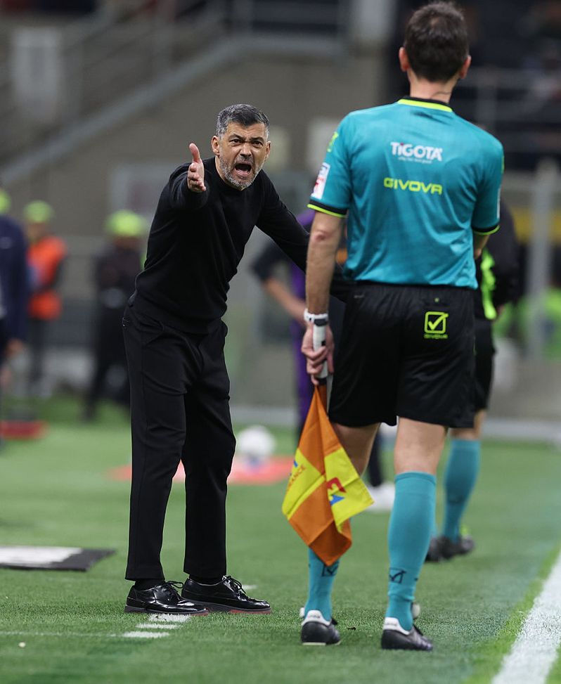 (Photo by Claudio Villa/AC Milan via Getty Images)  milan-fiorentina-casa-san-siro-campionato-dato-statistica-pareggi