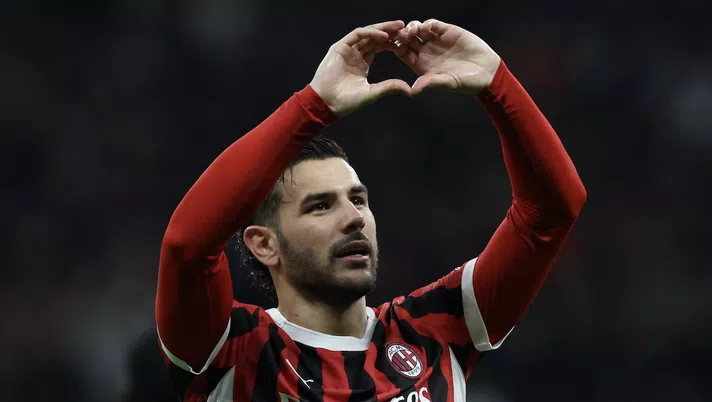 esultanza gol Theo Hernández AC Milan Milan-Lecce 3-0 Serie A 2024-2025