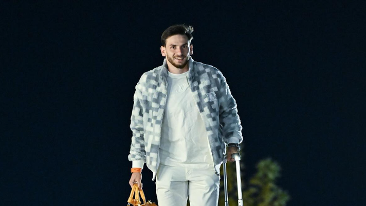 FOTO Serie A in pausa, Kvaratskhelia rientra in Georgia: il messaggio motivazionale - immagine 1