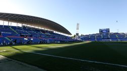 “Corrotti, corrotti!”: così i tifosi del Getafe accolgono il pullman del Barça