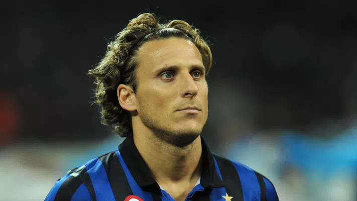 Forlan con la maglia dell'Inter