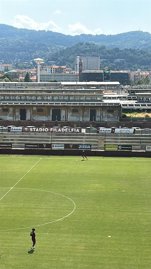 Filadelfia, allenamento a porte aperte: circa 2000 tifosi, si ferma Anjorin - immagine 7
