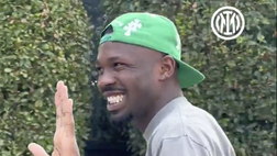 VIDEO / Inter, riecco Thuram e Pavard: sono arrivati ad Appiano in anticipo