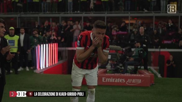 Milan, come brucia la seconda stella. Striscione a San Siro: “Il nostro vero scudetto in faccia”- immagine 2