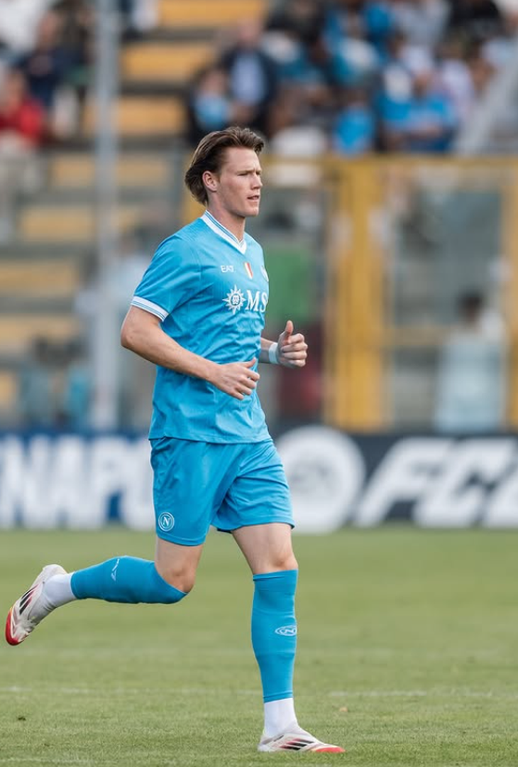 Primi minuti per McTominay: il Napoli celebra il ritorno dello scozzese – LA GALLERY - immagine 2