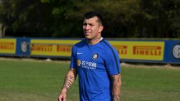 Ex Inter, UFFICIALE: Medel torna a giocare all’Universidad Catolica dopo 16 anni