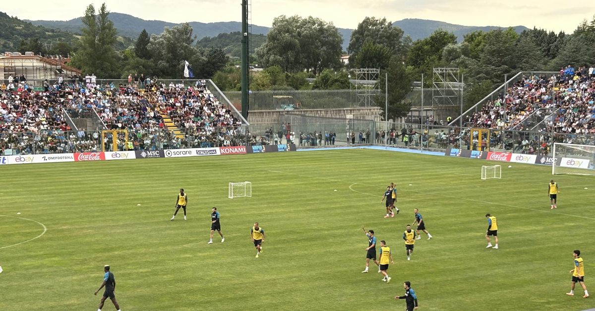 RILEGGI LIVE Castel di Sangro, arriva Cajuste! Osimhen si allena, si