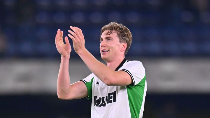 Thorstvedt: “Sempre difficile giocare contro Barella, per me è uno dei migliori” - immagine 1