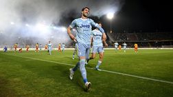 Il gol (da record) di Vlahovic vale i 3 punti: la Juve batte il Lecce e ipoteca la CL