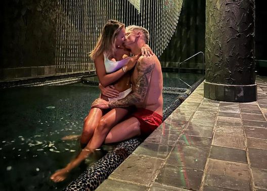 Week end di passione a fine ritiro per Andrea Pinamonti e la fidanzata: “Finalmente!” - immagine 1