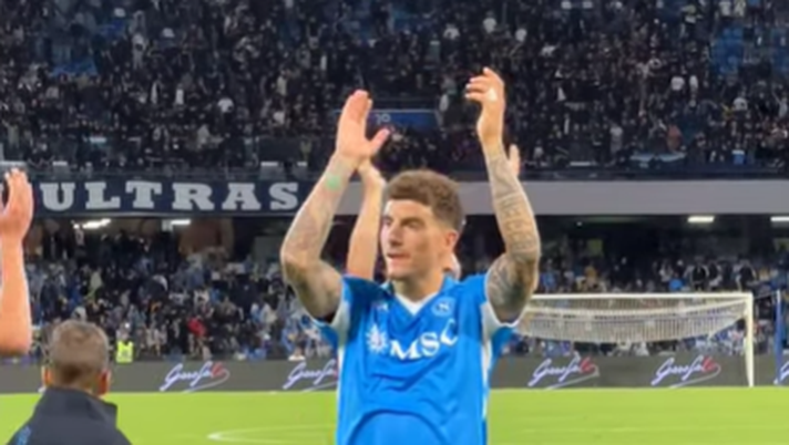 VIDEO Il Maradona torna a cantare “Sarò con te”: inizia un nuovo sogno? - immagine 1