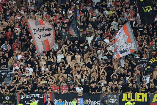 cremonese-premio-regione-lombardia-promozione-serie-a-arvedi-medaglia-pergamena