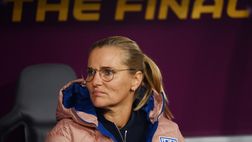 Sarina Wiegman, premio con dedica: “Vicinanza alle calciatrici della Spagna”
