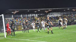 Trento eliminato ai rigori dall’Arzignano. Passano Padova e Triestina