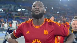 Inter-Roma, Lukaku accolto dai fischi assordanti di ‘San Siro’ | Video