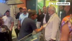 Conte lascia il Parker’s dopo il summit di mercato: stretta di mano e sorrisi con ADL