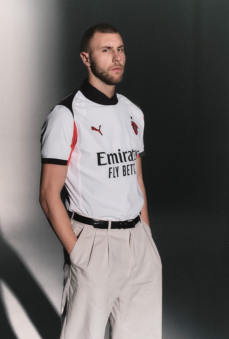 Presentata la nuova seconda maglia ('Away Kit') del Milan per la stagione 2025-2026 | AC Milan News