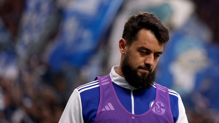 L'ex attaccante del Napoli Amin Younes si è separato con il club tedesco dopo un anno e mezzo di militanza younes schalke 04