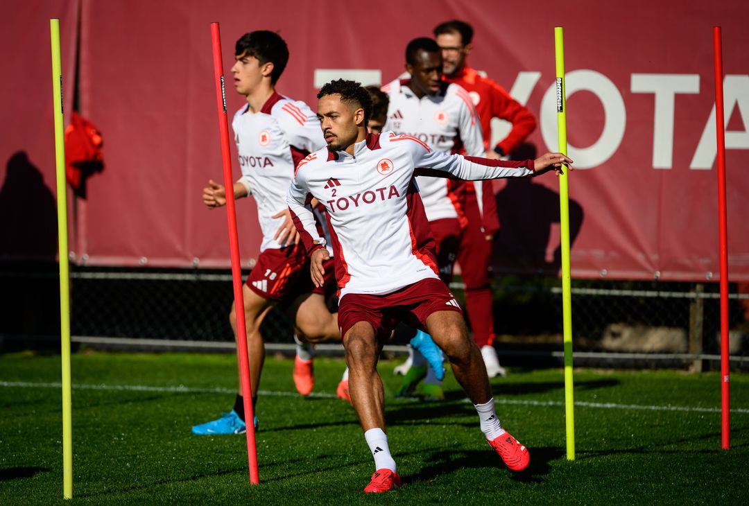 Trigoria, ripresa degli allenamenti dopo l’AZ Alkmaar – FOTO GALLERY - immagine 22