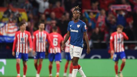 MADRID, SPAIN - APRIL 27: Nico Williams of Athletic Club reacts after Unai Simon of Athletic Club (not pictured) concedes an own goal, the third goal for Atletico Madrid, reacts after during the LaLiga EA Sports match between Atletico Madrid and Athletic Bilbao at Civitas Metropolitano Stadium on April 27, 2024 in Madrid, Spain. (Photo by Denis Doyle/Getty Images)