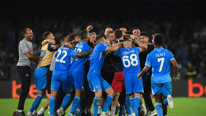 NAPOLI, ITALY - AUGUST 31: SSC Napoli players celebrating Andre Zambo Anguissa goal during the Serie A match between SSC Napoli and Parma FC at Diego Armando Maradona Stadium on August 31, 2024 in Napoli, Italy. (Photo by SSC Napoli/Getty Images) FOTO Serie A, la classifica: il Napoli agguanta la Juve, è a -1 dalla vetta! - immagine 1