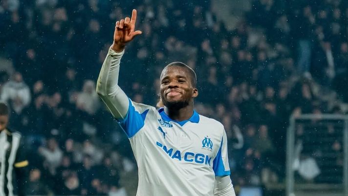 Genoa pronto a far compere in casa Napoli durante la sessione estiva di mercato ormai alle porte: occhi puntati su Cajuste. traore cajuste genoa