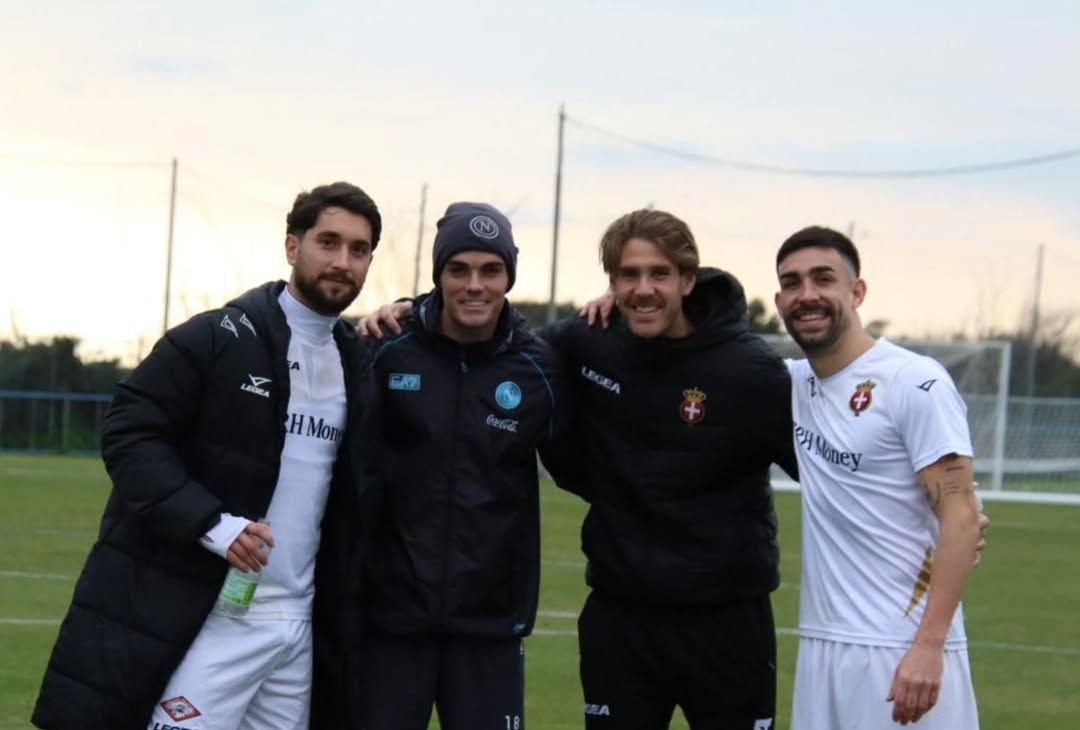 Sorrisi e clima disteso a Castel Volturno: gli scatti dell’allenamento con il Savoia – GALLERY - immagine 5