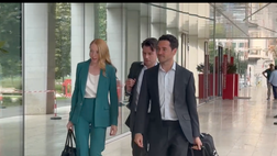 VIDEO FCIN1908 / Inter, in sede i manager di Oaktree Katherine Ralph e Alejandro Cano