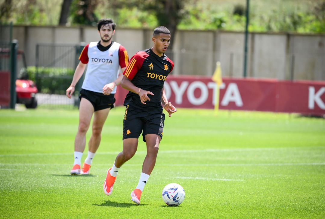 Roma, l’allenamento dopo la confitta con l’Atalanta – FOTO GALLERY - immagine 6
