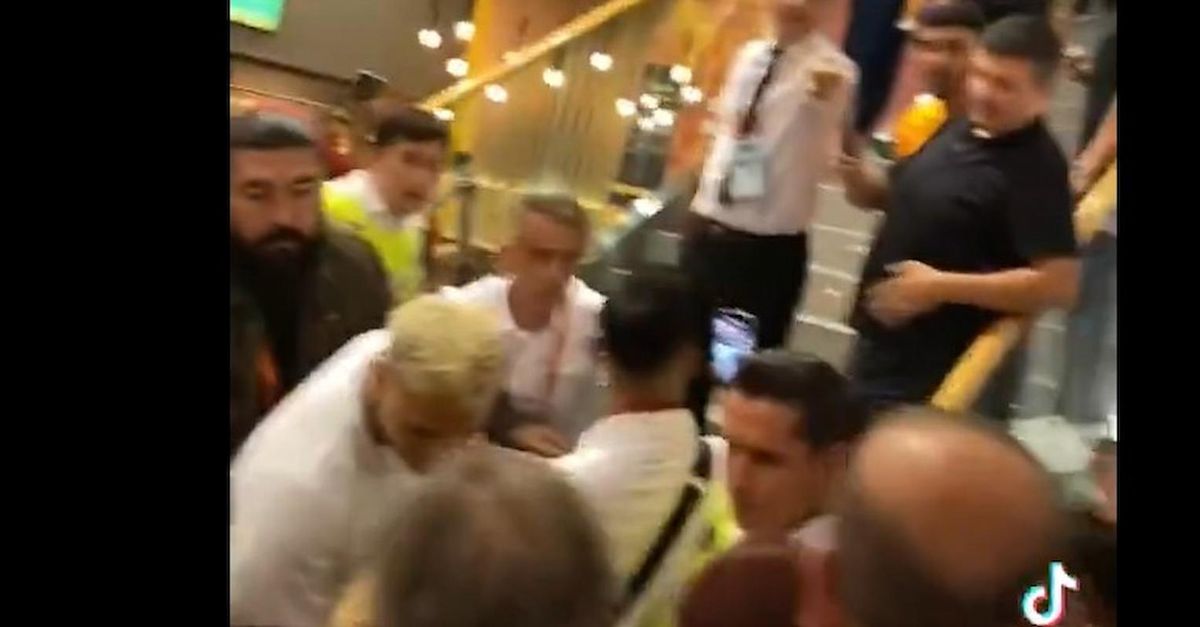 Caos Icardi, virale un video nel quale reagisce contro un tifoso
