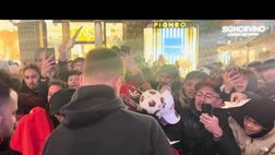 Milan, è Fullkrug mania: tifosi in delirio allo Store di via Dante