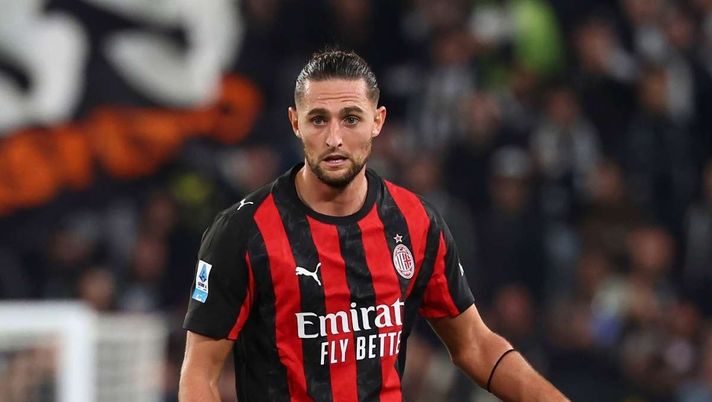 Rabiot: 'Milan-Como a Perth? Folle'. De Siervo risponde: 'Pagato milioni'