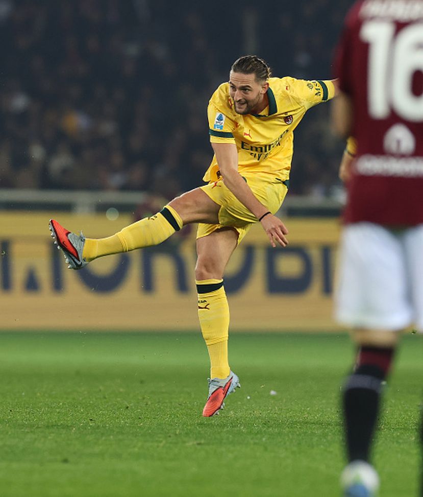 Casa Rossonera, Adrien Rabiot e il gol di Torino... (Photo by Claudio Villa/AC Milan via Getty Images) Casa Rossonera, Rabiot fa il massaggio cardiaco al Milan