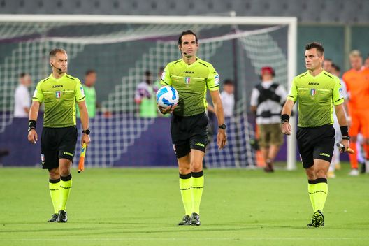 GERMOGLI PH: 13 AGOSTO 2021 FIRENZE STADIO ARTEMIO FRANCHI COPPA ITALIA FIORENTINA VS COSENZA NELLA FOTO ARBITRI Dialoghi Var pubblici, Casini: “Fondamentale per aumentare lo spettacolo”- immagine 2