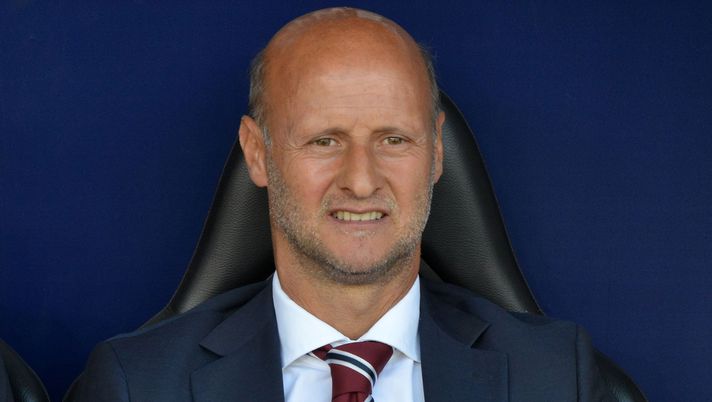 GENOA, ITALY - MAY 21: Attilio Lombardo second coach of Torino substitue Sinisa Mihajlovic disqualified during the Serie A match between Genoa CFC and FC Torino at Stadio Luigi Ferraris on May 21, 2017 in Genoa, Italy. (Photo by Paolo Rattini/Getty Images) Ufficiale, Lombardo nuovo assistente tecnico di Mancini - immagine 1