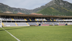 Cavese-Rotonda, malore in campo per l’arbitro: partita sospesa
