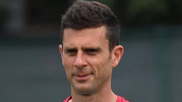 FLASH NEWS. Bologna, ufficiale l’addio di Motta! Il futuro alla Juventus e chi potrebbe sostituirlo in rossoblù - immagine 1