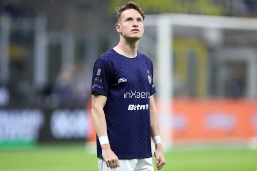 Jankto con la maglia del Cagliari. (Photo by Marco Canoniero/LightRocket via Getty Images) Jakub Jankto dice addio al calcio giocato ad appena 29 anni- immagine 2