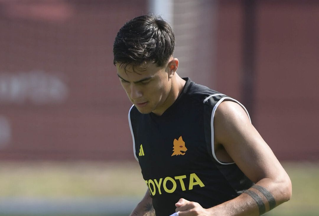 Roma, la squadra si allena a Trigoria. Presenti Paredes e Sanches – FOTO GALLERY - immagine 17