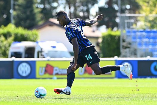 Bonny: “Inter nel destino, non ho avuto dubbi. Studio Lautaro e Thuram. Con Chivu…”- immagine 3