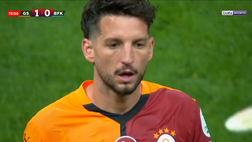 Mertens lascia il Galatasaray: ovazione da brividi per il belga – IL VIDEO