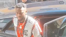 VIDEO – Milan, Boniface in clinica per le visite mediche | PM News