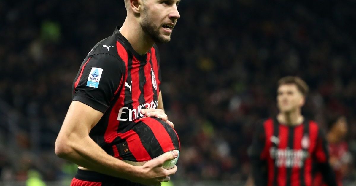 Milan Roma, l’esultanza di Pavlovic dopo il gol del vantaggio: il post social Milan Roma, l’esultanza di Pavlovic dopo il gol del vantaggio: il post social