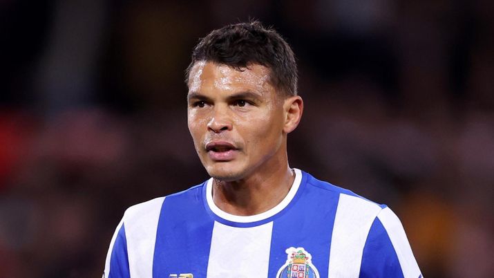 Thiago Silva vince ancora e il Milan ha un Odogu da 'Chi l'ha visto'. Che errore sul mercato