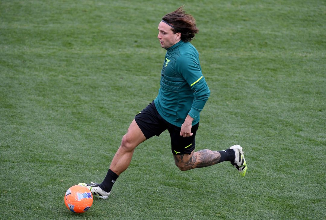 Lazio, tutte le immagini dell’allenamento a Formello – GALLERY - immagine 23